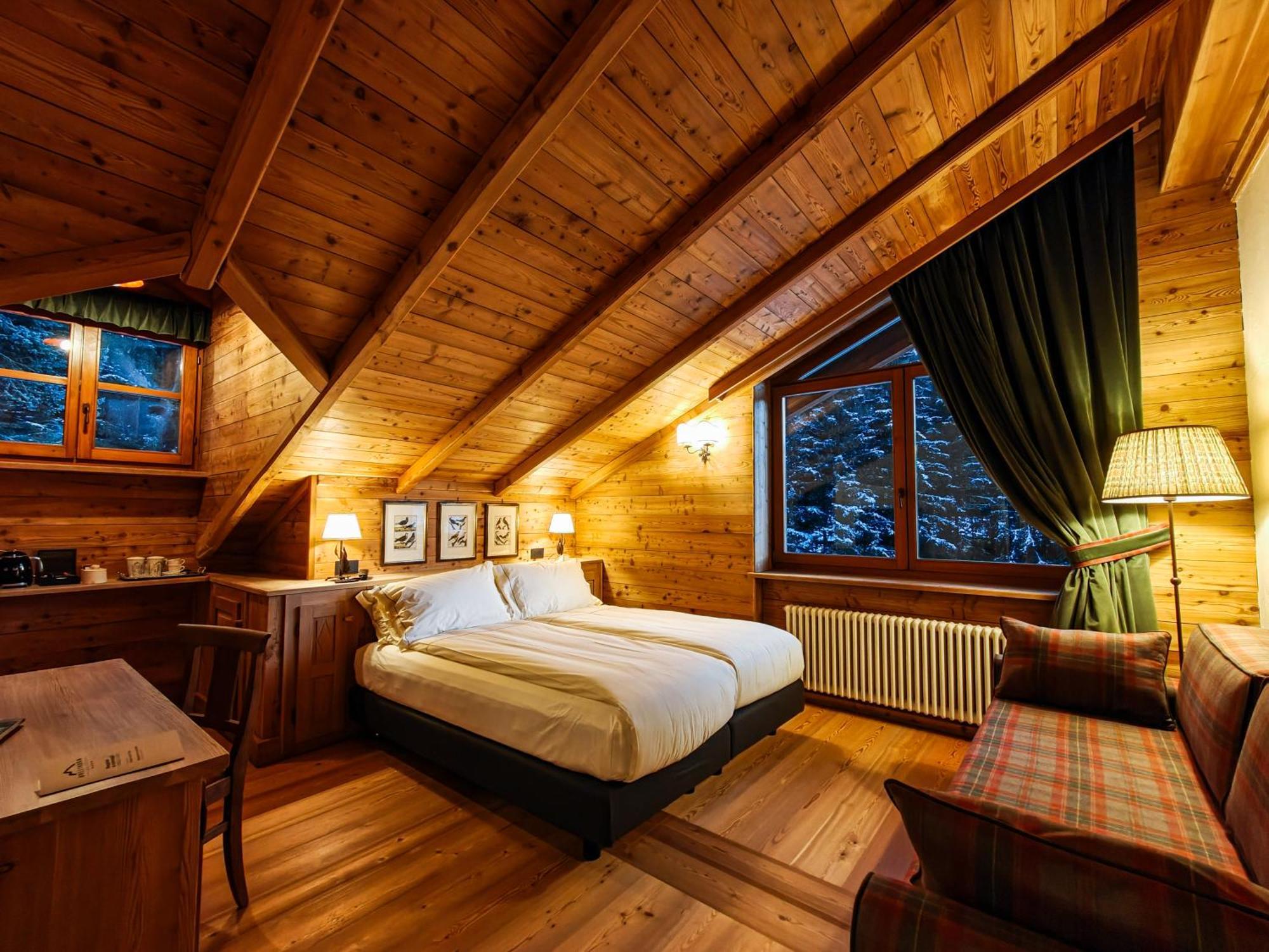 Hotel Breithorn Champoluc Exterior photo